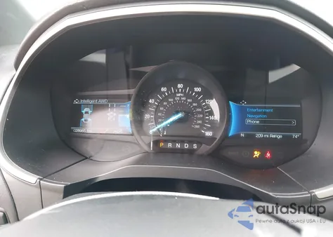 2022 Ford Edge Titanium z USA, uszkodzony, nr VIN 2FMPK4K9XNBA17689